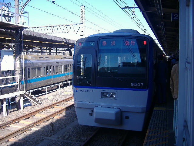 あらかわ交通ノート 相鉄９０００系新塗装を見た感想