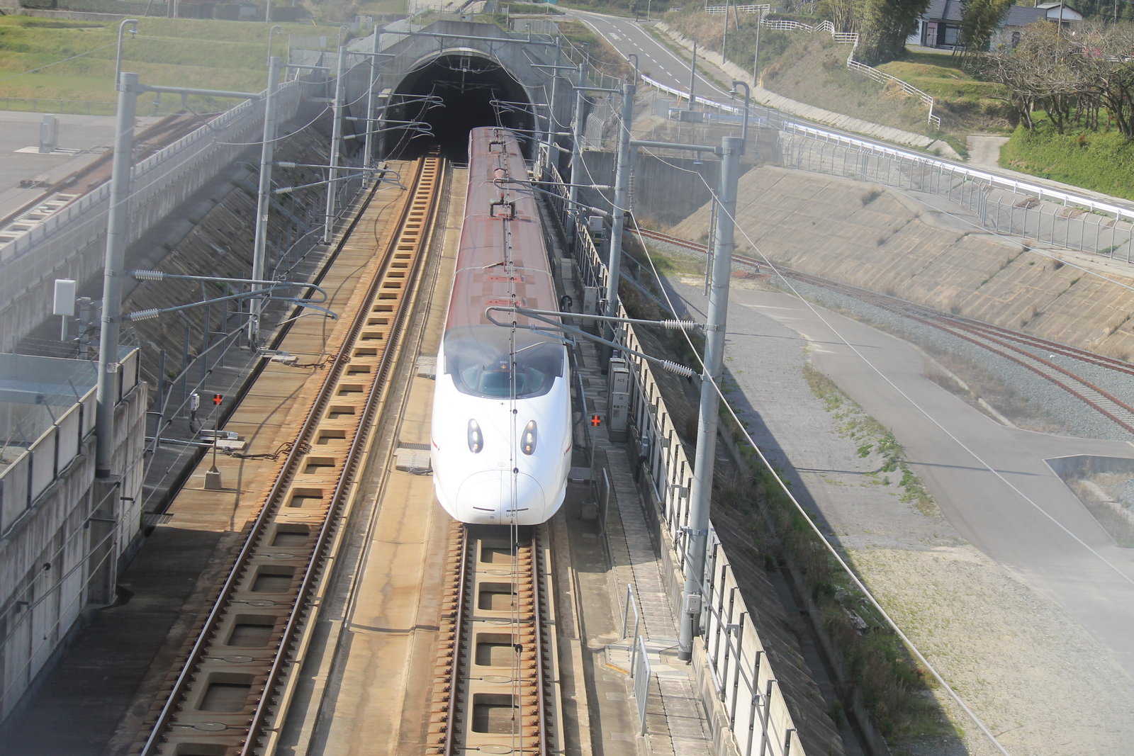 片思いのさくら～新鳥栖駅で九州新幹線を撮影をする その1