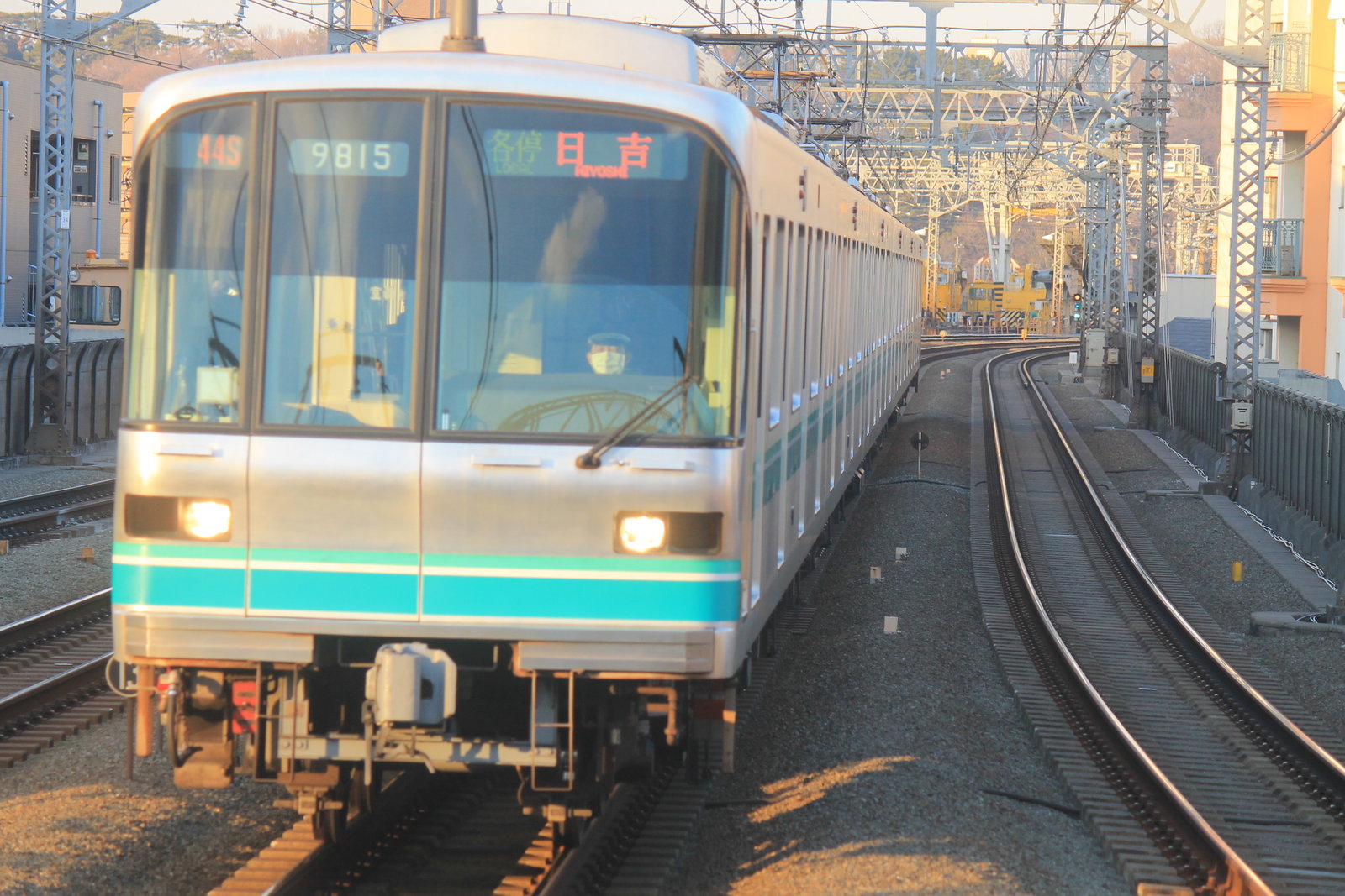 あらかわ交通ノート So Long 東急東横線の9000系と日比谷線直通列車を撮影をする その１
