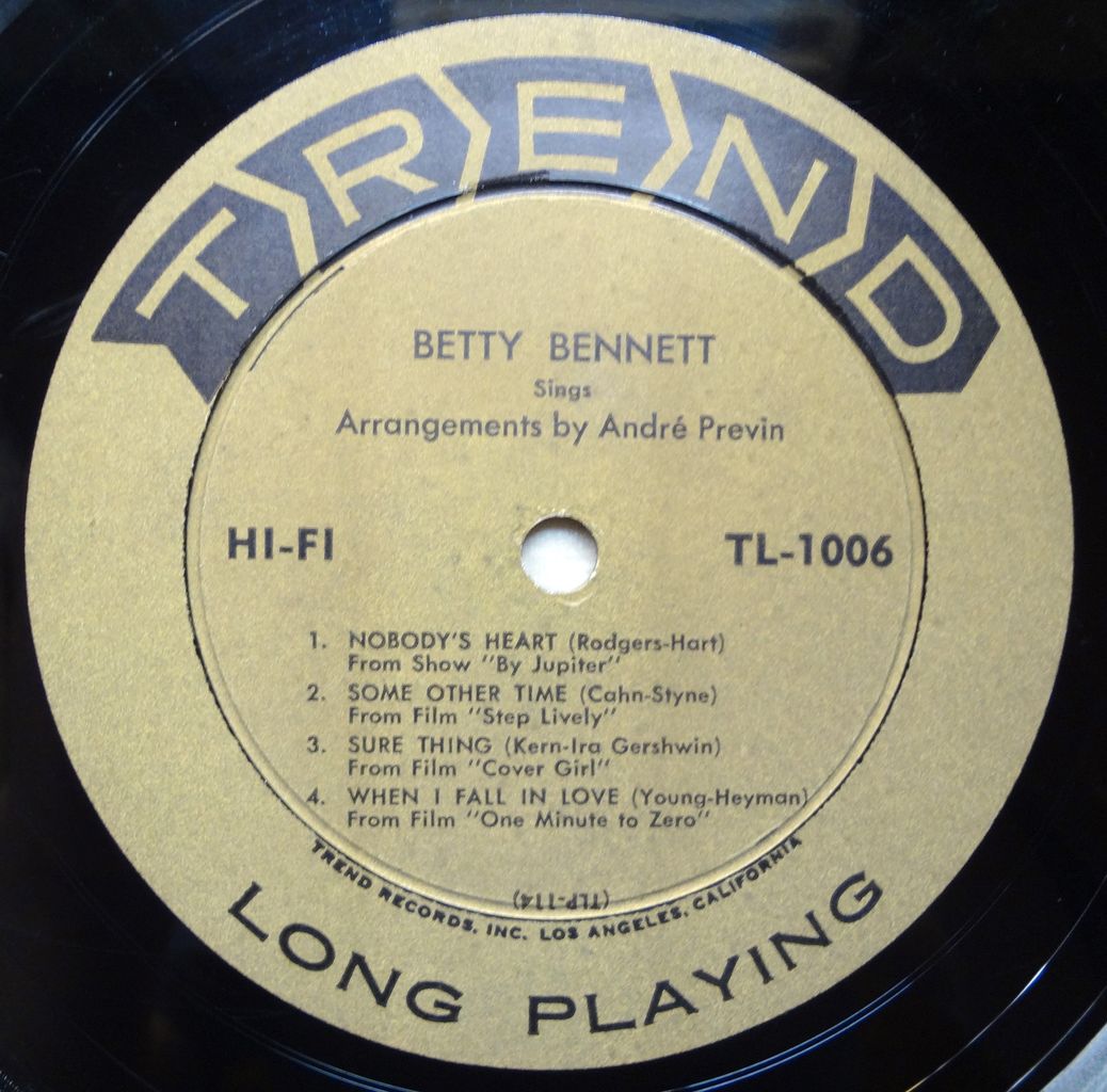 SOMETIMES HER SINGING VOICE HEAL ME/BETTY BENNETT,RUTH PRICE