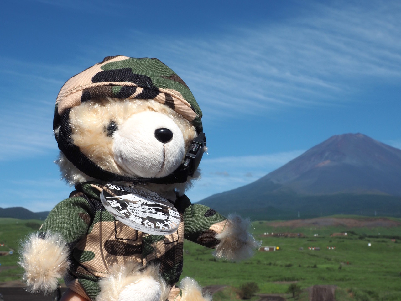 総火演の持ち物リストと 露天でのお買い物 おうちごはんとおかしとねこ Powered By ライブドアブログ