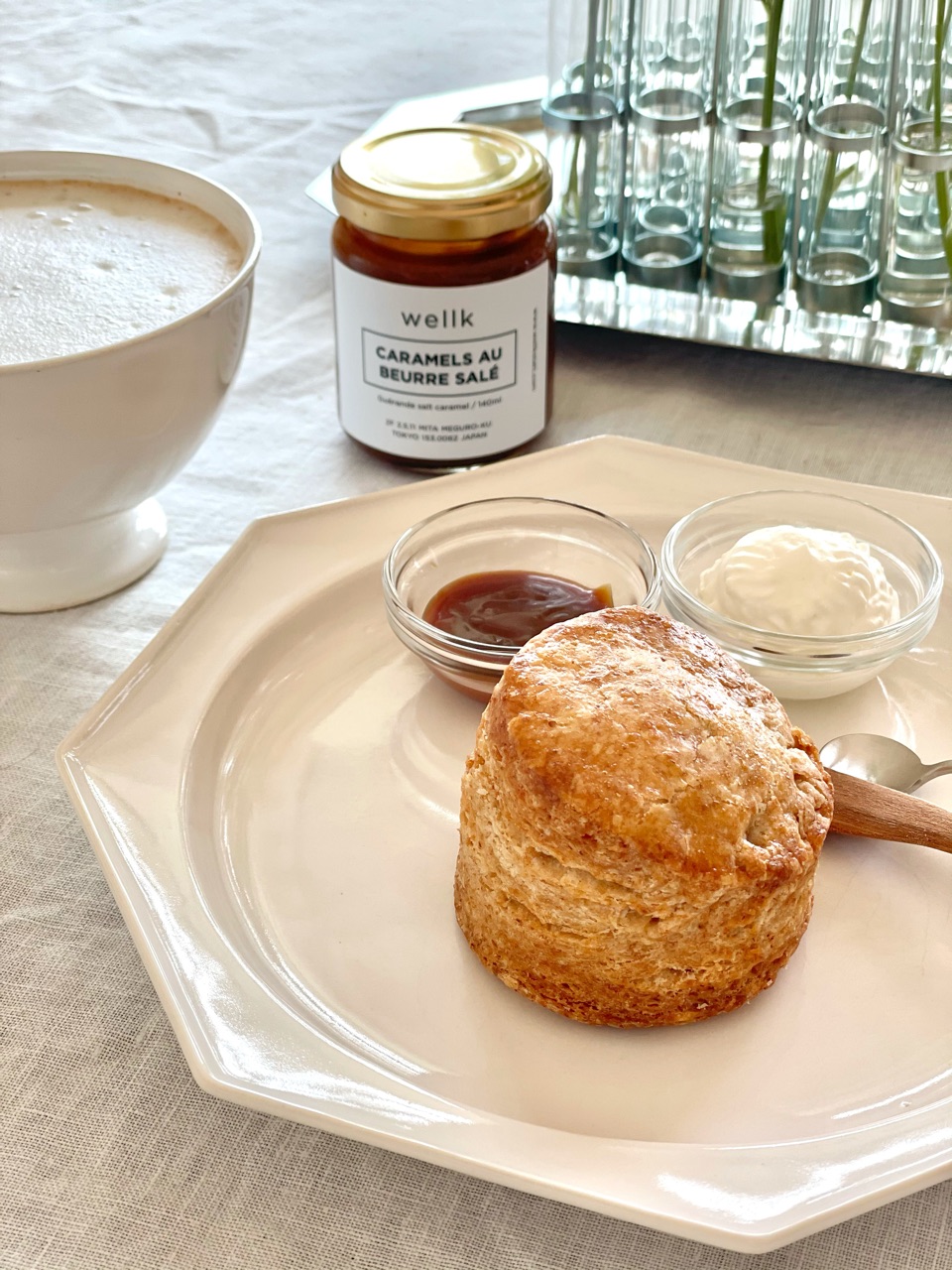 Wellkのスコーンと 塩バターキャラメル と スコーン でおやつタイム おうちごはんとおかしとねこ Powered By ライブドアブログ