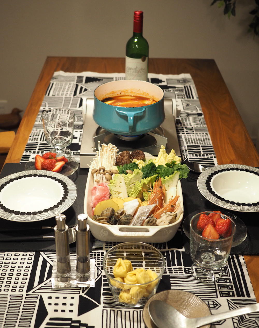 海鮮トマト鍋の夜ごはん 簡単作り方付き おうちごはんとおかしとねこ Powered By ライブドアブログ 海鮮トマト鍋の夜ごはん 簡単作り方付き おうちごはんとおかしとねこ Powered By ライブドアブログ