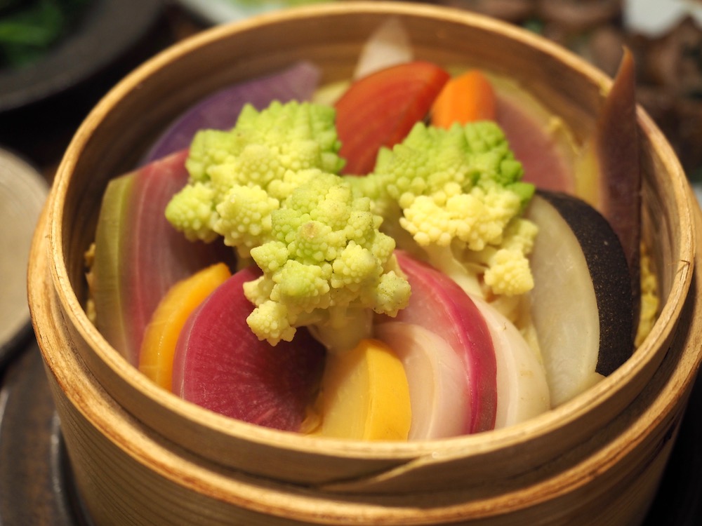 ステーキ肉をスライスして大葉やごぼうを巻いてみたり 鎌倉のカラフルな蒸し野菜の夜ごはん おうちごはんとおかしとねこ Powered By ライブドアブログ