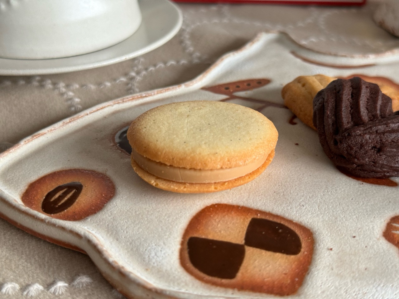 CHERIE - CHÉRIE MAISON DU BISCUIT ショコラサンド CHÉRIE MAISON DU BISCUIT ショコラサンド