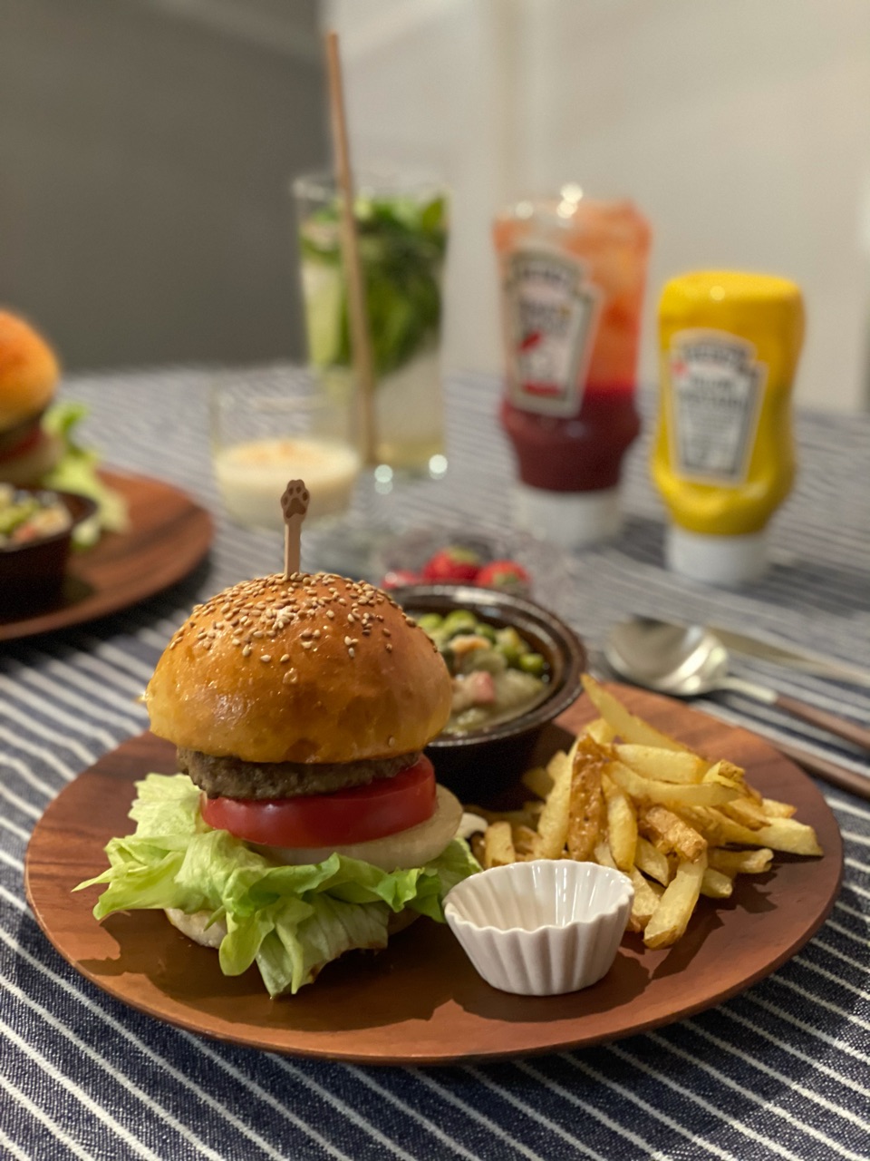 お誕生日バーグの残り物で ハンバーガーの夜ごはん おうちごはんとおかしとねこ Powered By ライブドアブログ