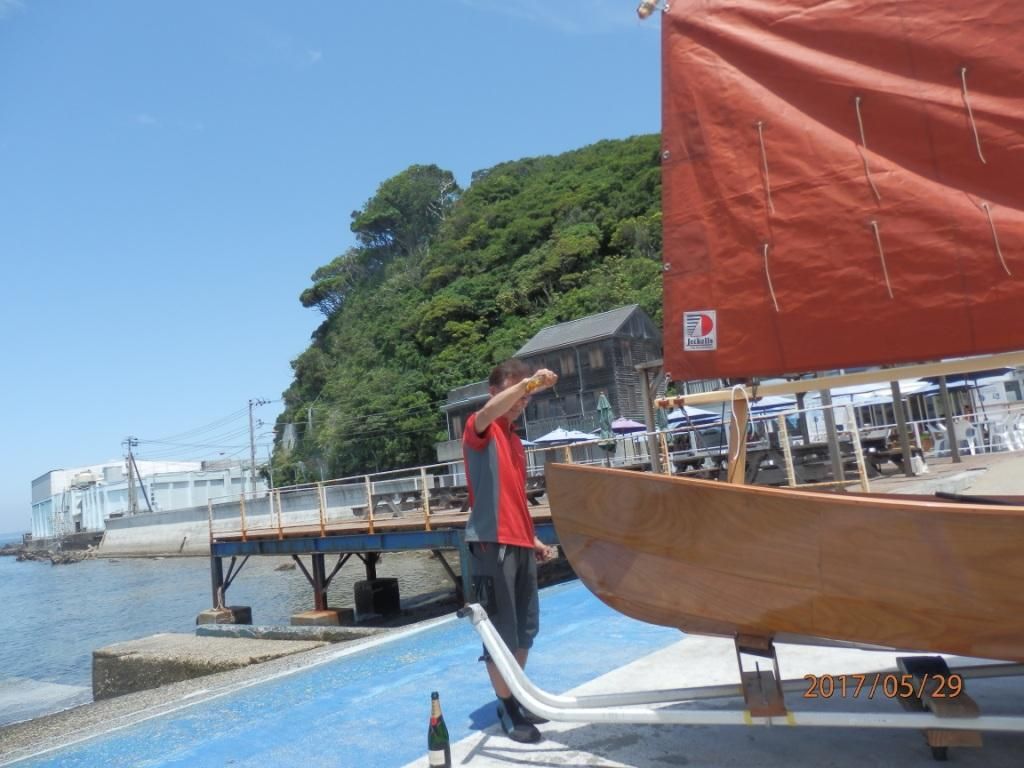 ナンシー号の進水式 D旗たなびく