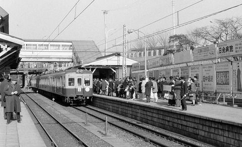 1966-01　参宮橋　正月の急行臨時停車　PB165408