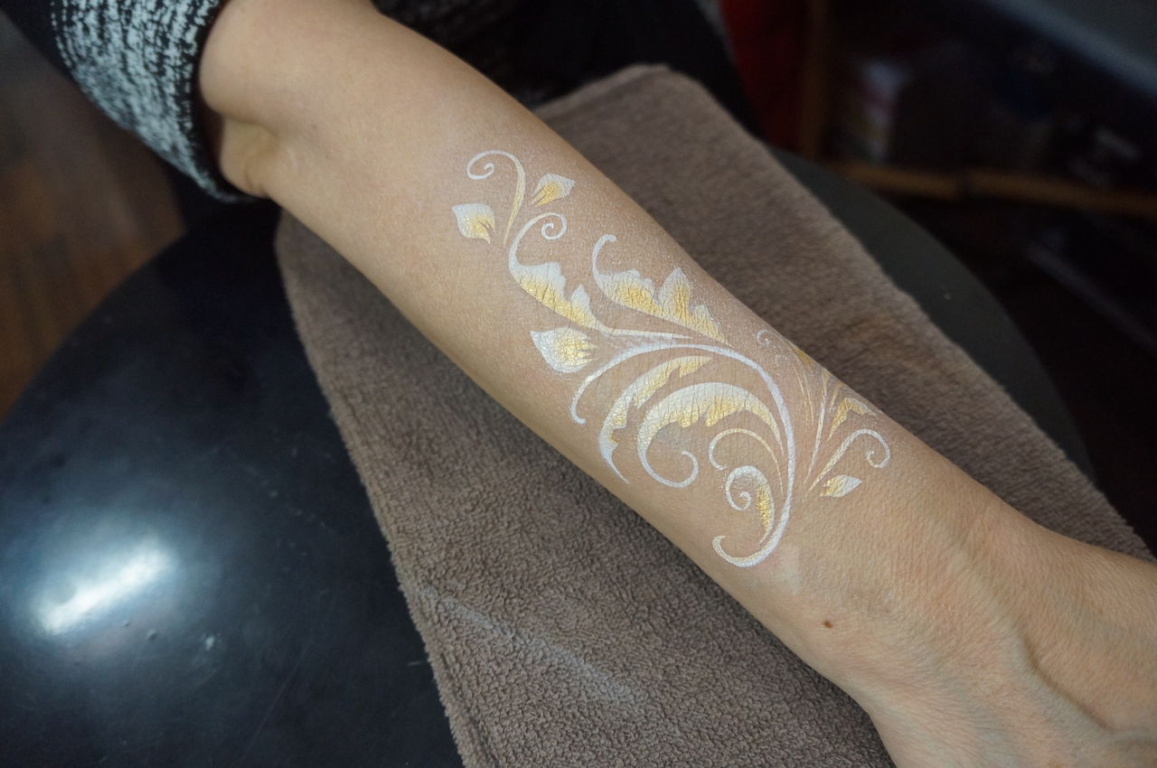 オープニング 正規品 Golecha ボディペイント コーン 白 ホワイト 25g 消える アート 説明書 ボディ ペイント デザイン 自由 結婚式 ブライダル イベント ヘナ タトゥー Discoversvg Com オープニング 正規品 Golecha ボディペイント コーン 白 ホワイト 25g 消える アート 説明書 ボディ ペイント デザイン 自由 結婚式 ブライダル イベント ヘナ タトゥー Discoversvg Com