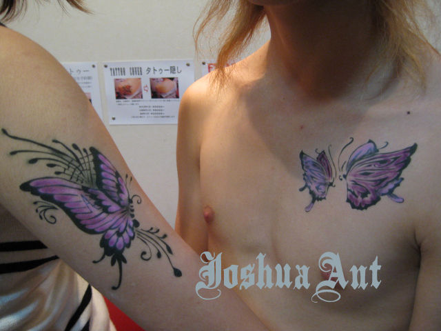 カップルでペアで蝶の消えるタトゥー Body Custom ジョシュアアント