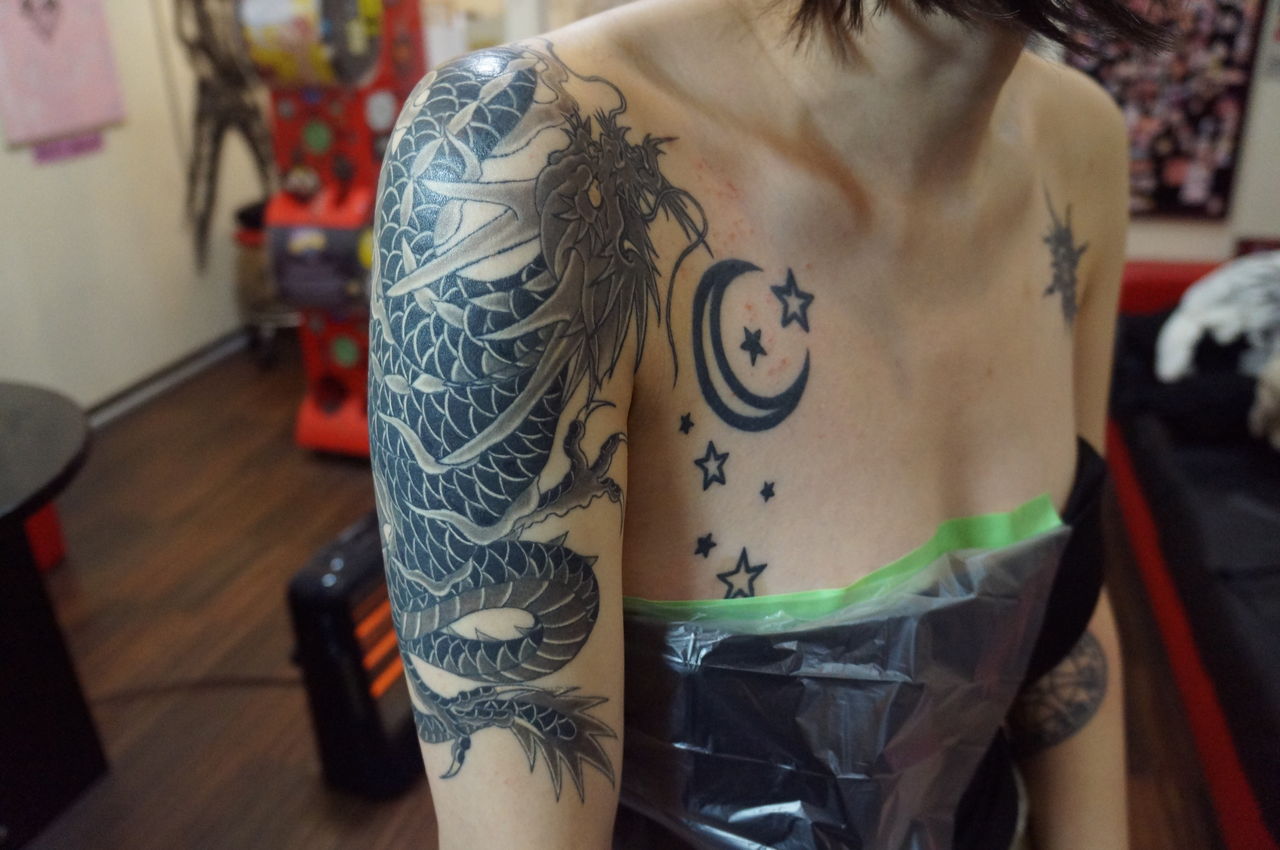 結婚式なので特殊メイク タトゥーカバー でタトゥーを一時的隠す Body Custom ジョシュアアント