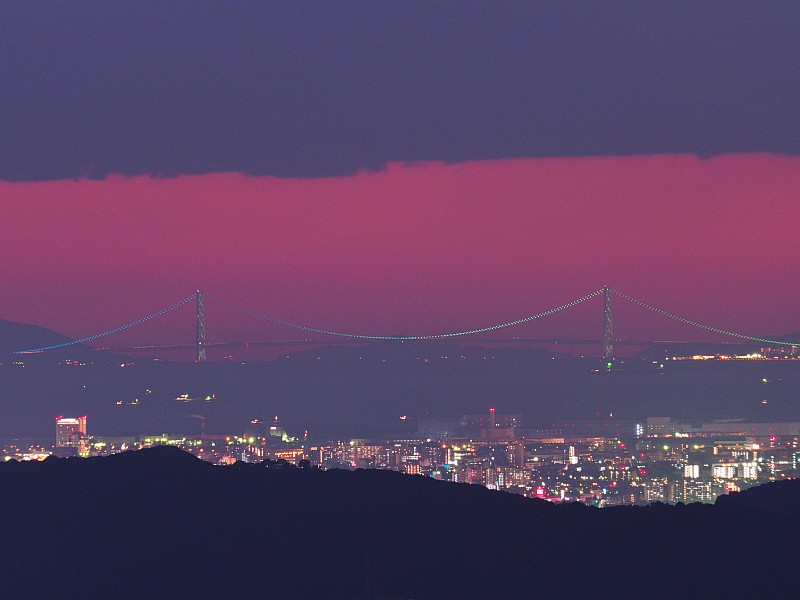 天理市龍王山から明石海峡大橋のライトアップ遠望 Jp3pzd S Photo Diary 天理市龍王山から明石海峡大橋のライトアップ遠望 Jp3pzd S Photo Diary
