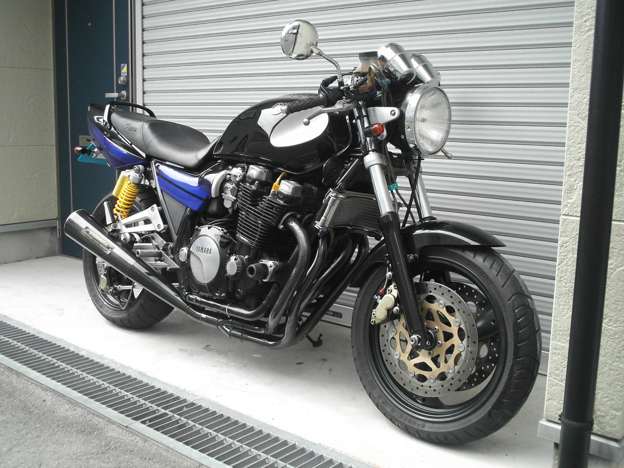 XJR1200 セパハン用　エグリタンク（自家塗装） XJR1200 セパハン用 エグリタンク（自家塗装） XJR1200 セパハン用