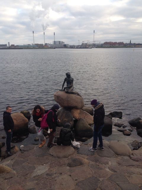 2014-11-26-20-40-54