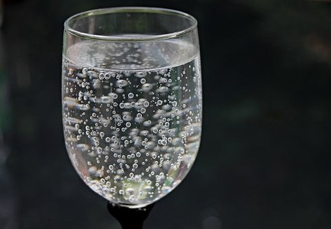 water-glass-2686973__340