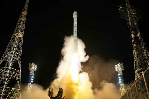 231123만리경1호발사