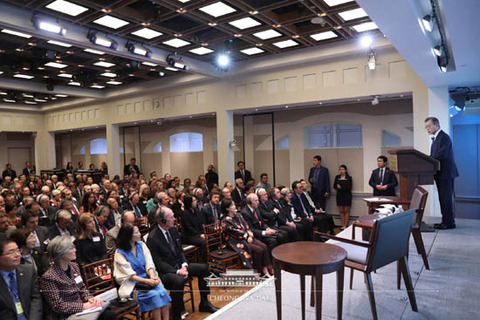 180926문-미외교협회4