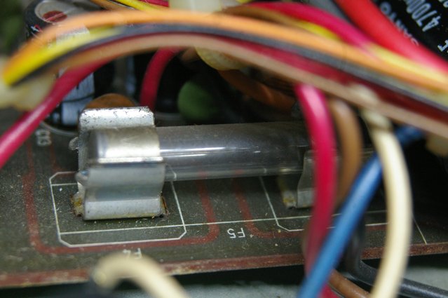 IC-R7100 電源が入らない : JHGのブログ