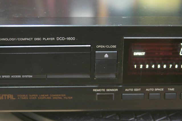 ＤＥＮＯＮ ＤＣＤ－１６００　【動作良好　美品】 Yahoo!オークション -「denon dcd-1600」の落札相場・落札価格