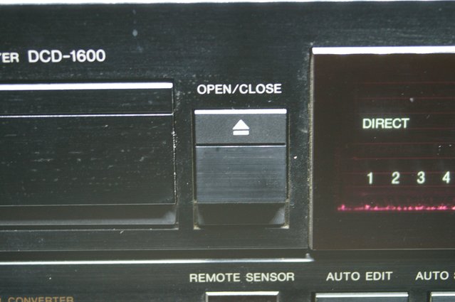 DENON DCD-1600 CDトレイ開閉ができない : JHGのブログ DENON DCD-1600 CDトレイ開閉ができない : JHGのブログ