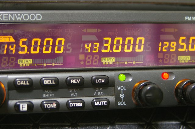 早い者勝ち‼️★KENWOOD TM-431 10w ★LED仕様ー‼️ Kenwood TM-701（10W機）のLED化と修理・調整 - gooおっさん