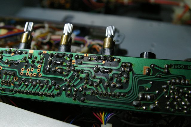 ボリューム基板