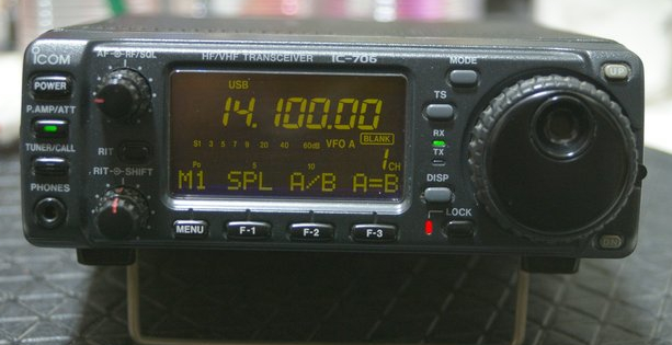 IC-706 液晶ビネガーシンドローム修理 : JHGのブログ