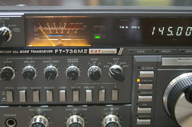 受信機 YAESU FT-736M FT-736 1200Mhz受信感度が悪い : JHGのブログ