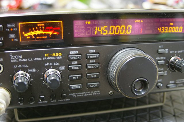 IC-820 変調が浅い : JHGのブログ IC-820 変調が浅い : JHGのブログ