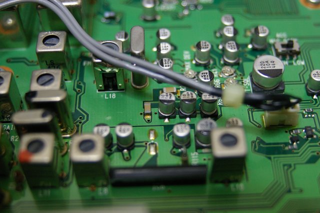 IC-820 変調が浅い : JHGのブログ