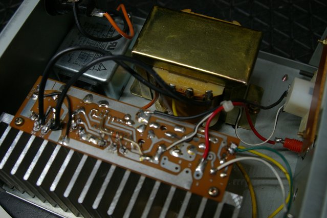 定電圧電源 修理 ヒューズが飛ぶ : JHGのブログ