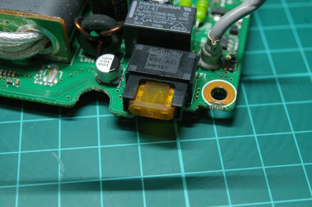 IC-7000 電源が入らない : JHGのブログ