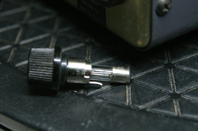 DAIWA SS-606 電源が入らない : JHGのブログ
