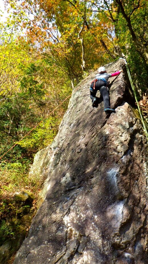 12 06 湯河原 幕岩トップロープクライミング講習会 Mountain Cycle Guide Ari