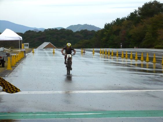 https://livedoor.blogimg.jp/js1ktr/imgs/b/1/b103afc7.jpg