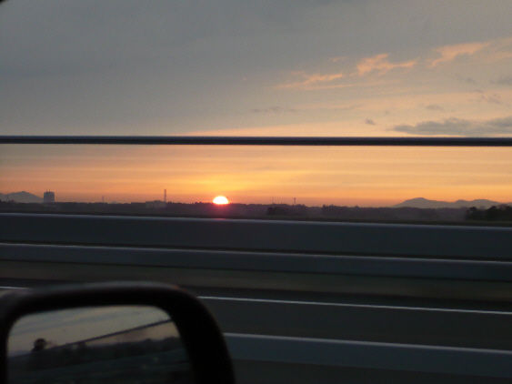 https://livedoor.blogimg.jp/js1ktr/imgs/b/3/b3c8d532.jpg