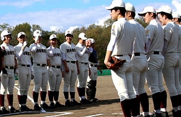 備忘録 熱球通信 特定非営利活動法人秋田県野球フォーラム ほうめい41紹介 2018 平成30年 11月 秋田県立大館鳳鳴高校野球 部球納め