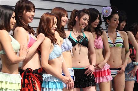 クルマ離れ防げ 自動車雑誌が合同イベント Mobile Thinkpad Fan