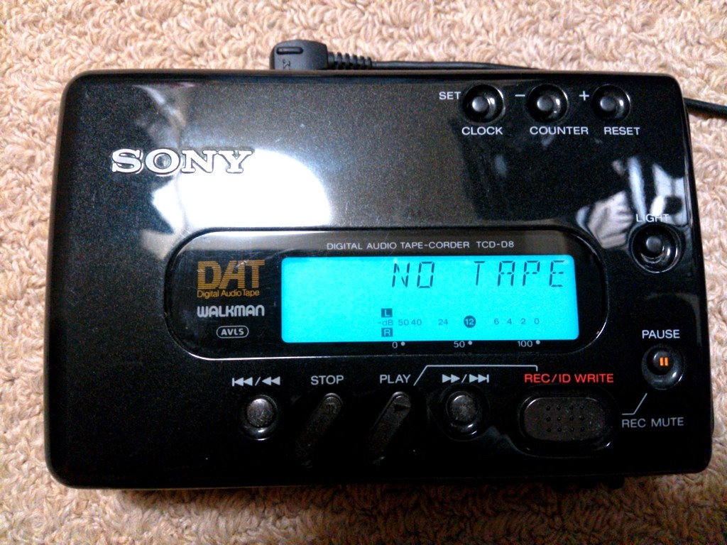 レア 希少品SONY DAT ウォークマンTCD-D100 動作品 【公式通販】