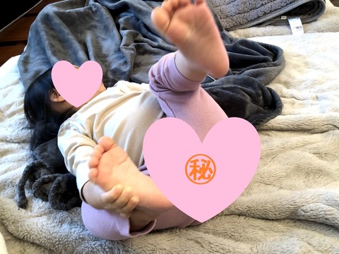 オムツ交換後の姫_20230201