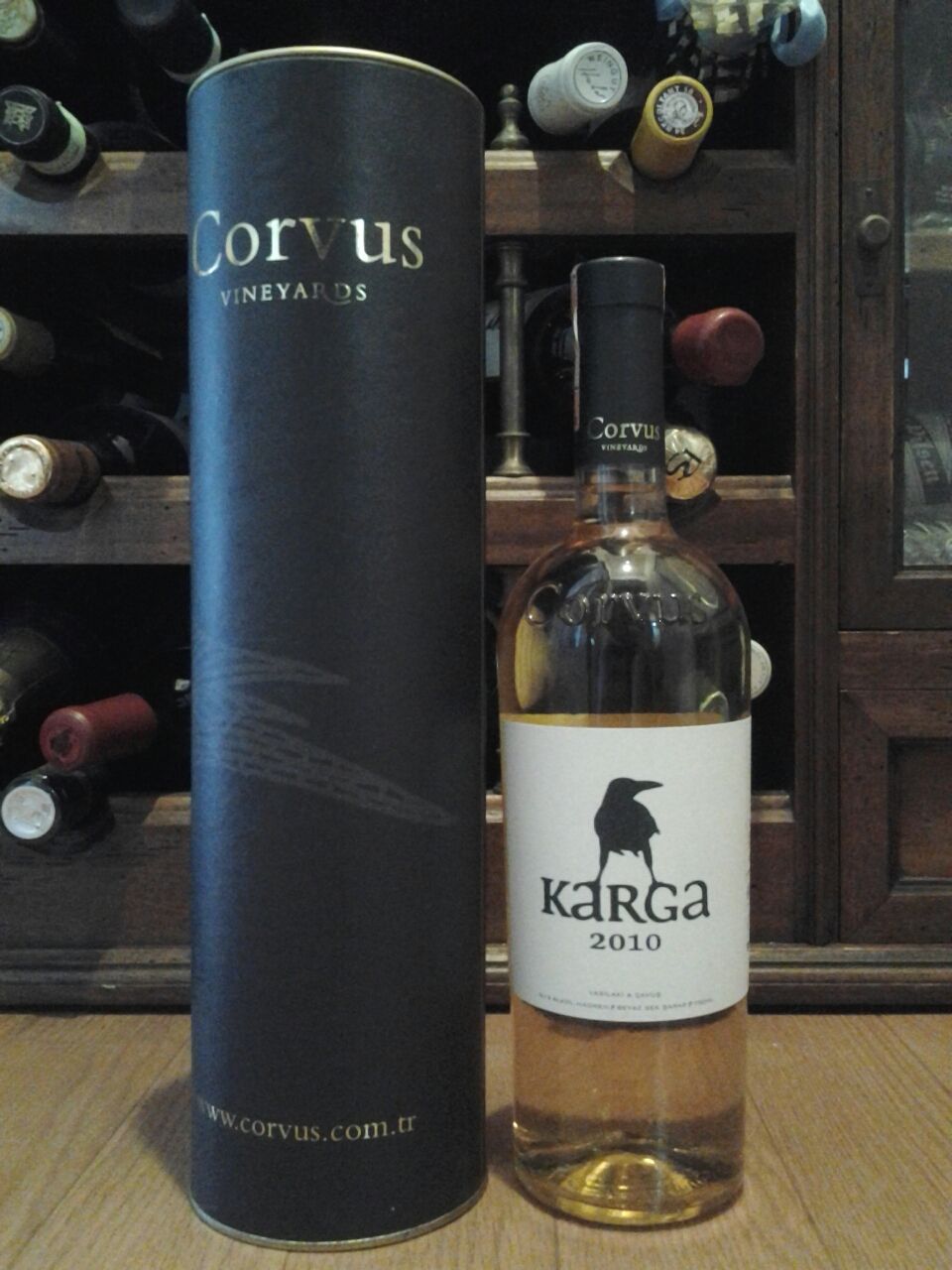 コルヴス カルガ ２０１０ 白ワイン トルコ 美酒佳肴 びしゅかこう 酒と美食にうつつをぬかす親爺の覚書き