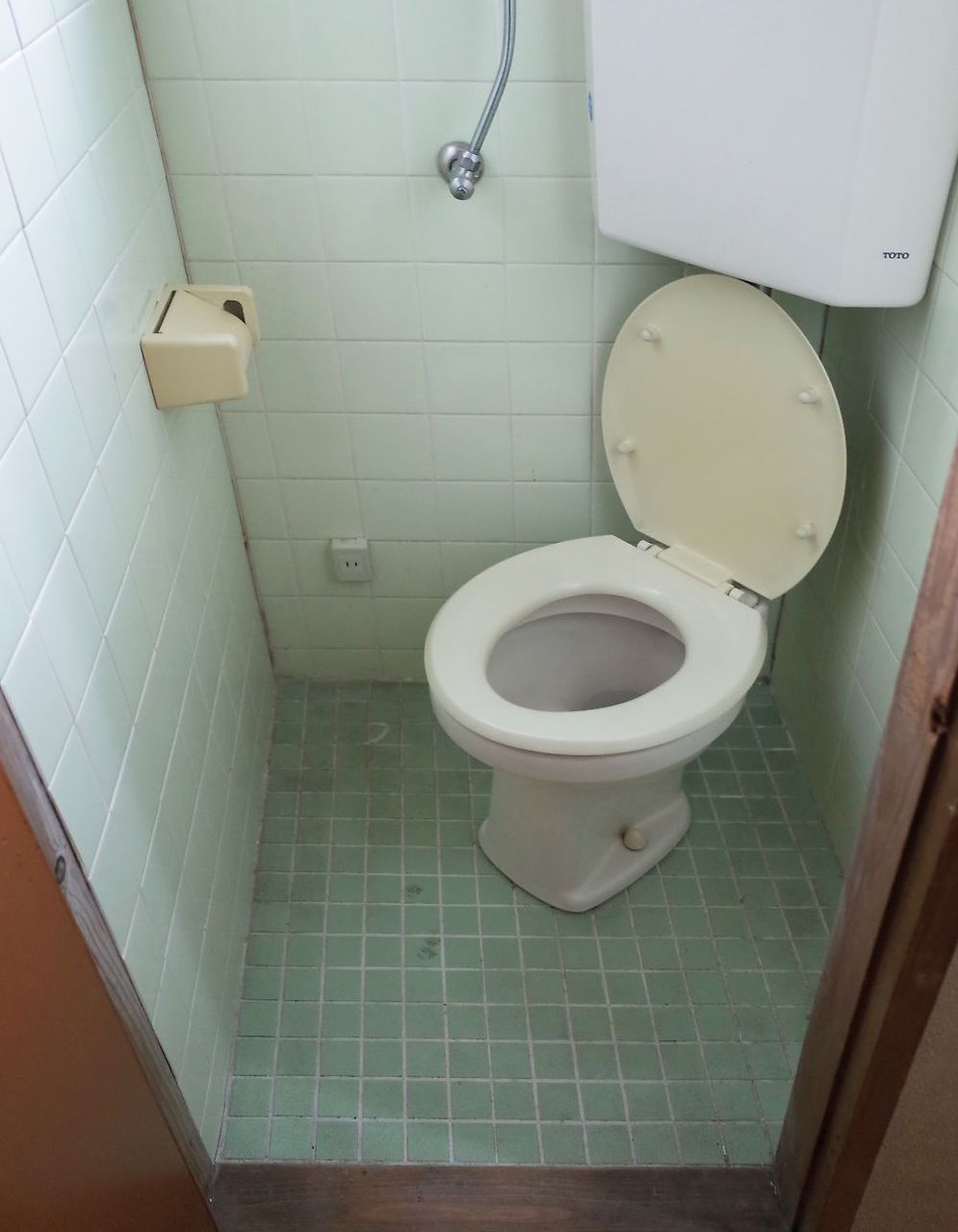 半畳トイレのリフォーム 素敵 快適 エコリフォームはこちら 住電工房maru