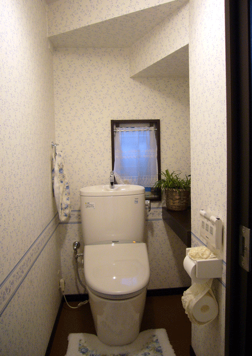 トイレリフォーム デッドスペースの活用 素敵 快適 エコリフォームはこちら 住電工房maru