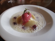 �ǥ�����