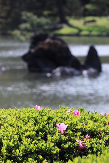 六義園