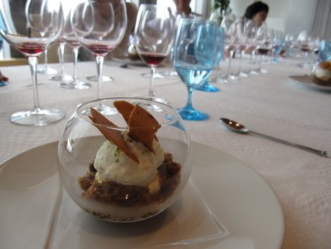 �ǥ�����