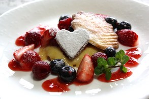 �ǥ�����