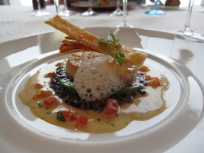 �ۥ��Ƴ��Υץ����㡼���ƥ����ƤΥ꥾�å�