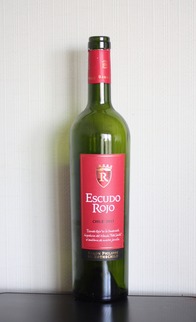 Escudo Rojo 2011