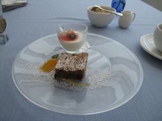 �ǥ�����